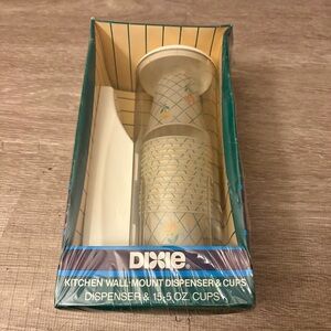 Vintage Dixie Kitchen Wall Mount Dispenser & Cups 1988 USA Rare Retro